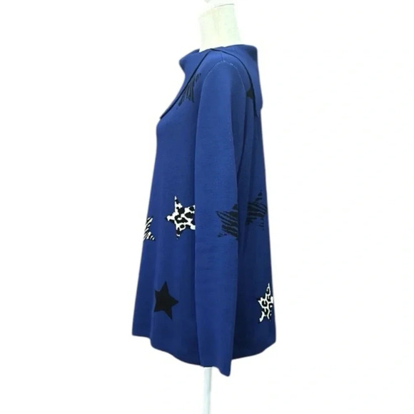 Investments Women’s Lagenlook Animal Print Stars Royal Blue Tunic Sweater Medium - Picture 9 of 13